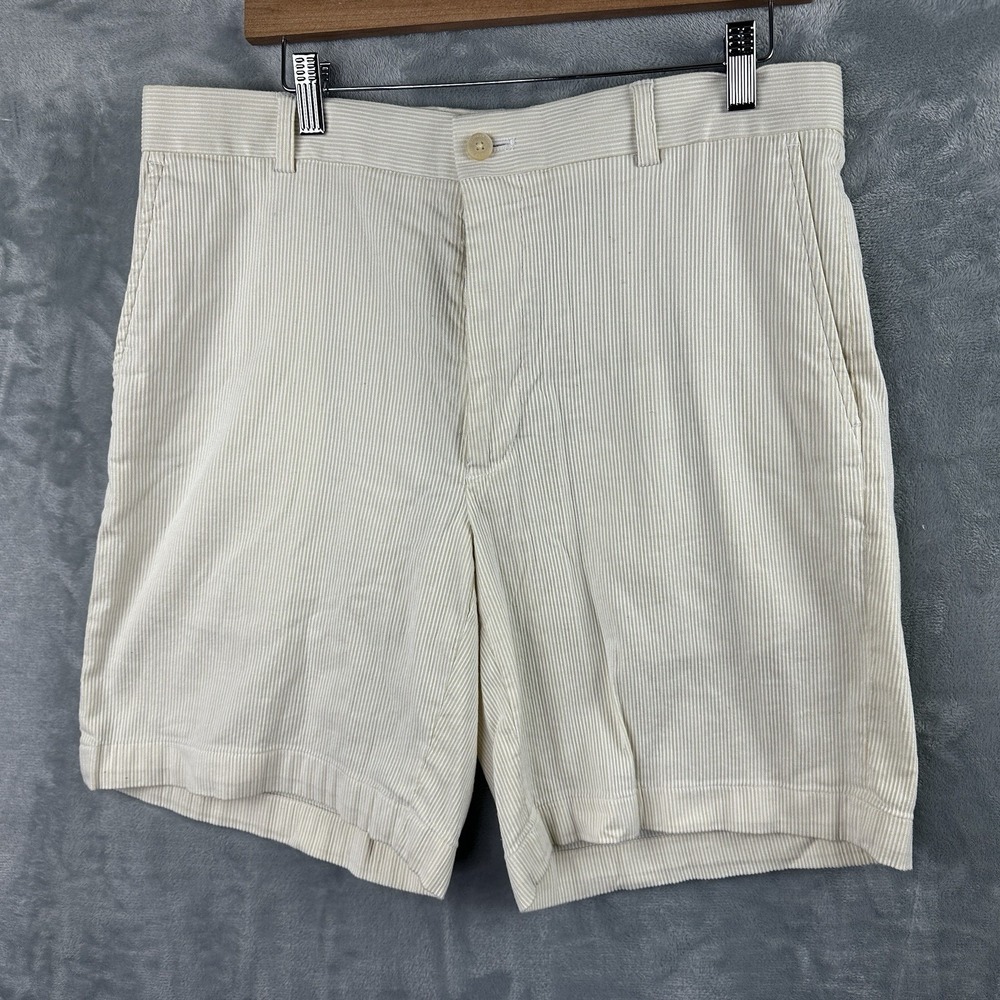 vineyard vines Shorts Beige‎ Striped Size 34
